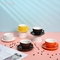 Les tasses en céramique d'expresso de poterie de vaisselle avec des tasses de Coffe de soucoupe attaquent
